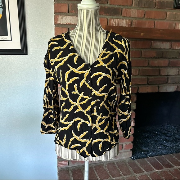 ba&sh Clea Printed Crepe Blouse in Black & Gold Sz 2 - Picture 4 of 11
